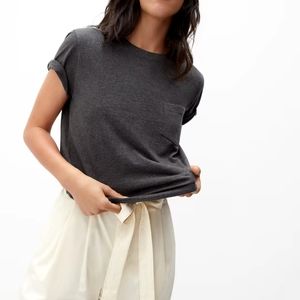 Everlane Organic Cotton Box Cut Tee in Charcoal